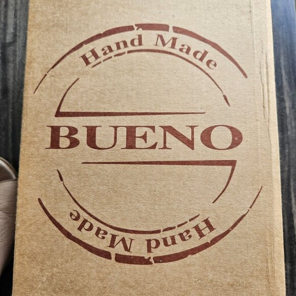 Bueno handmade shoe - Picture 2 of 6